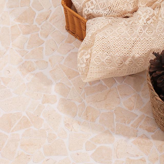 Beige Natural Stone Flat Pebble Mosaic Tiles — mosaic ghép nghệ thuật bằng đá marble beige