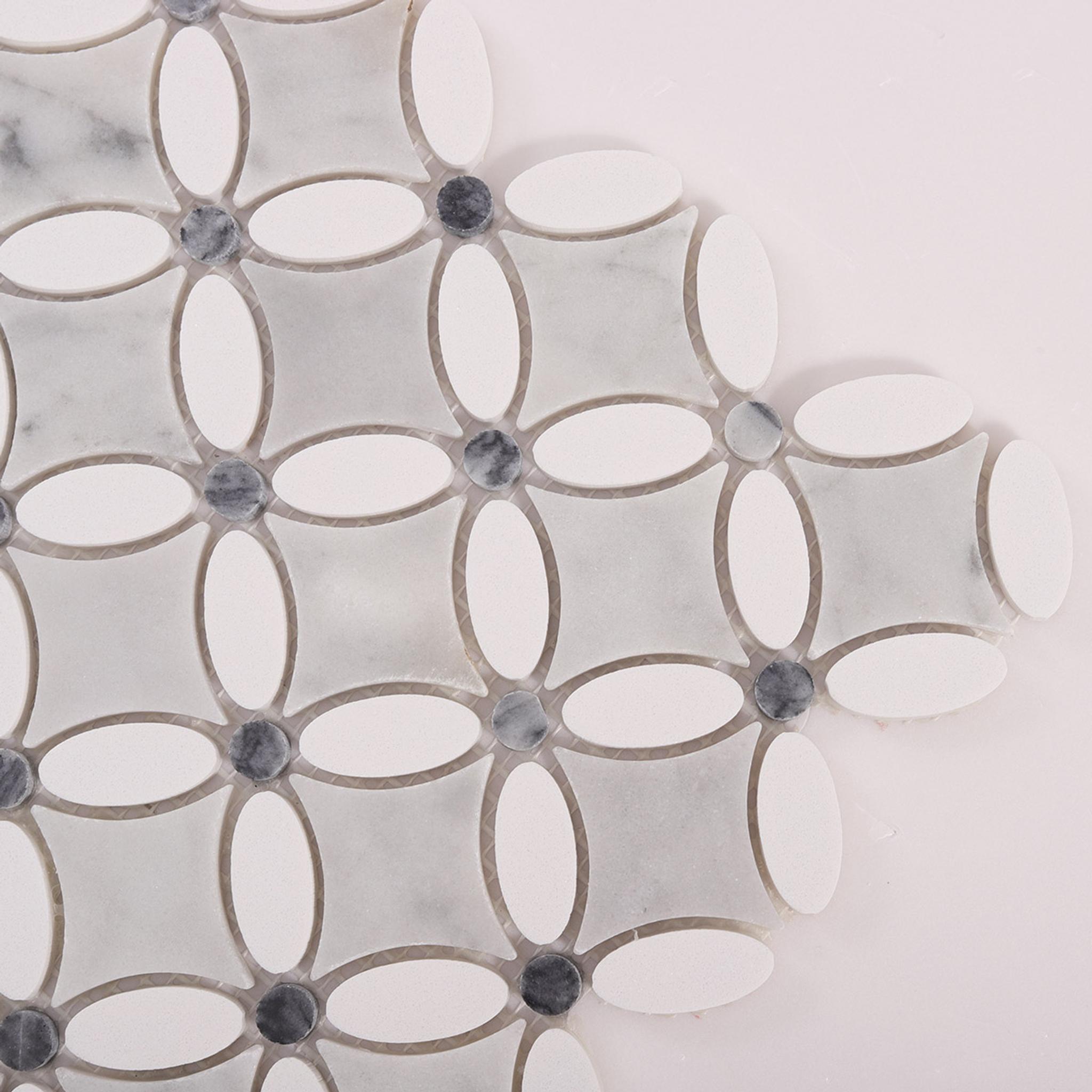 Thassos Gray and White Floral Marble Mosaic Tiles — mosaic hoa văn waterjet bằng đá marble trắng & xám