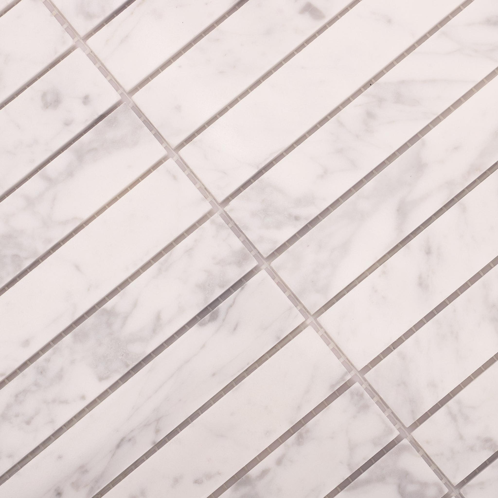 White Carrara Stacked Polished Marble Mosaic Tiles — mosaic thanh dài (linear) bằng đá marble trắng & trắng Carrara