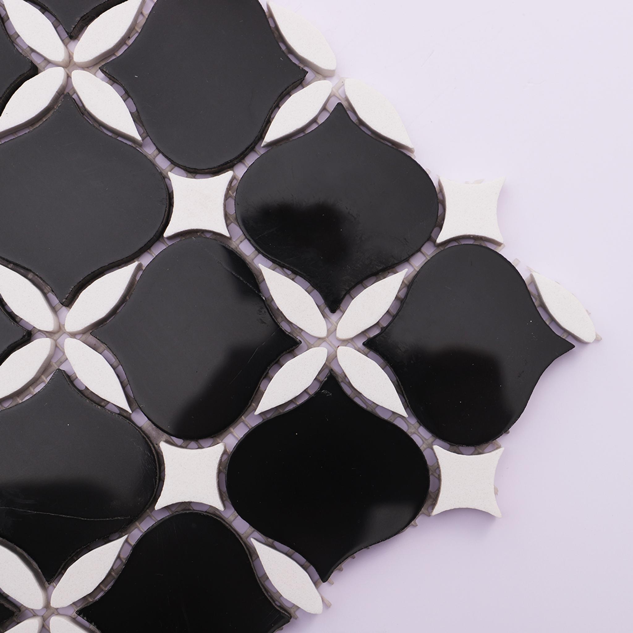 Black and White Flower Petal Marble Tiles — mosaic hoa văn waterjet bằng đá marble đen & trắng