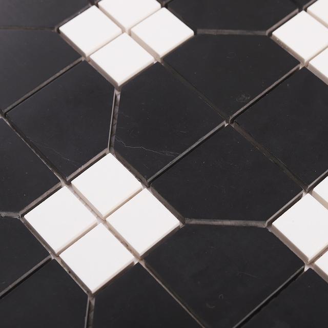 Black and White Hexagon Geometric Marble Mosaic — mosaic lục giác bằng đá marble đen & trắng