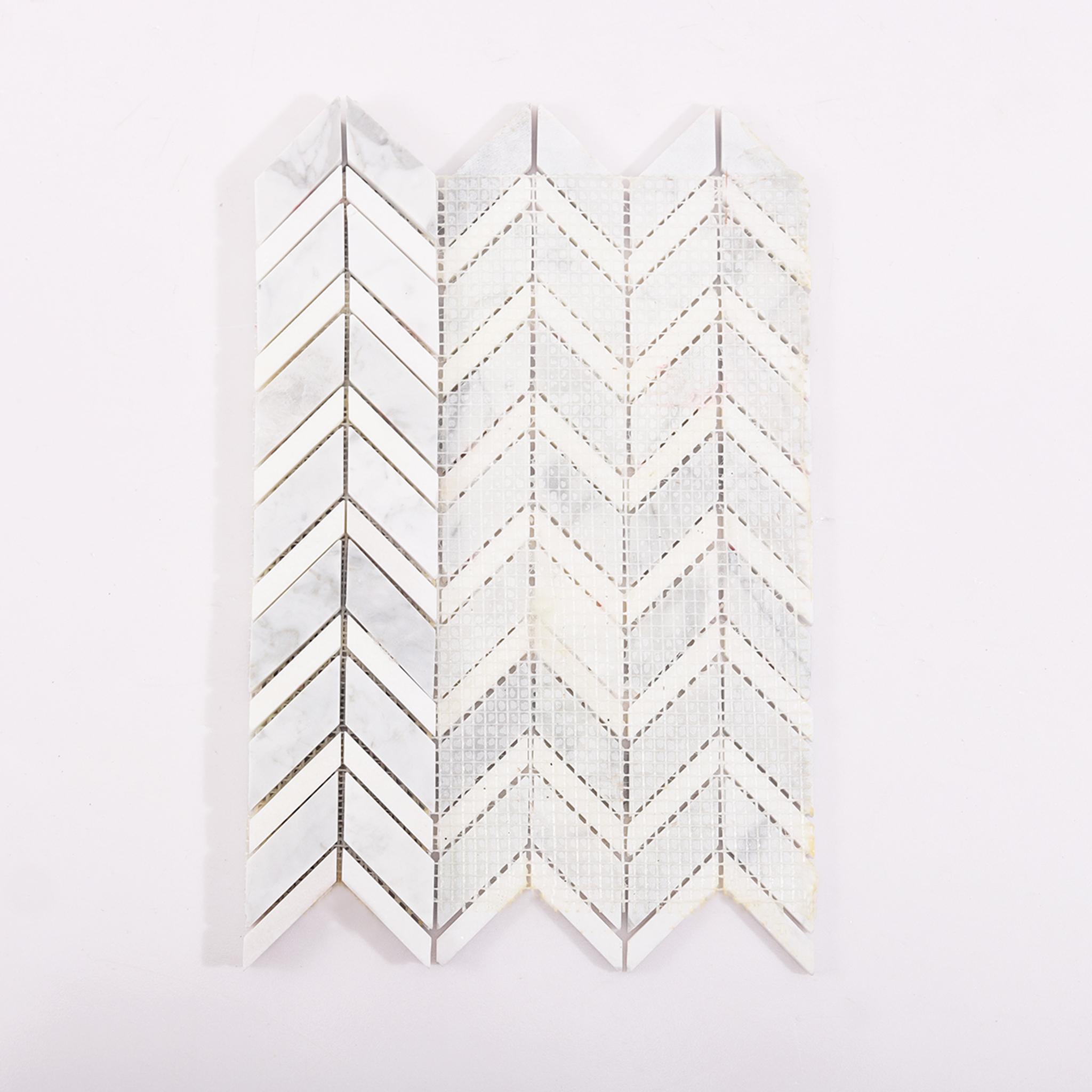 Carrara White Herringbone Marble Mosaic — mosaic xương cá bằng đá marble trắng Carrara