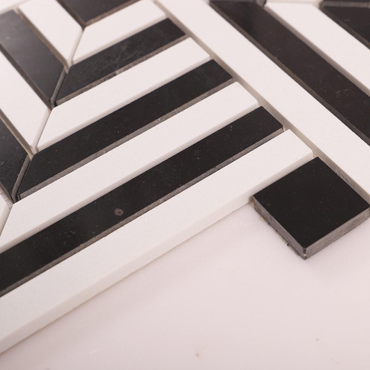 Black and White Geometric Tile Handcut Mosaic — mosaic ghép nghệ thuật bằng đá marble đen & trắng