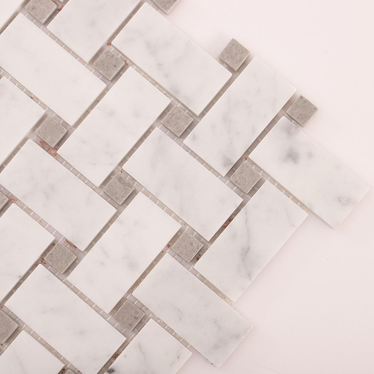 Carrara White Basketweave Marble Mosaic — mosaic đan rổ (basketweave) bằng đá marble trắng Carrara
