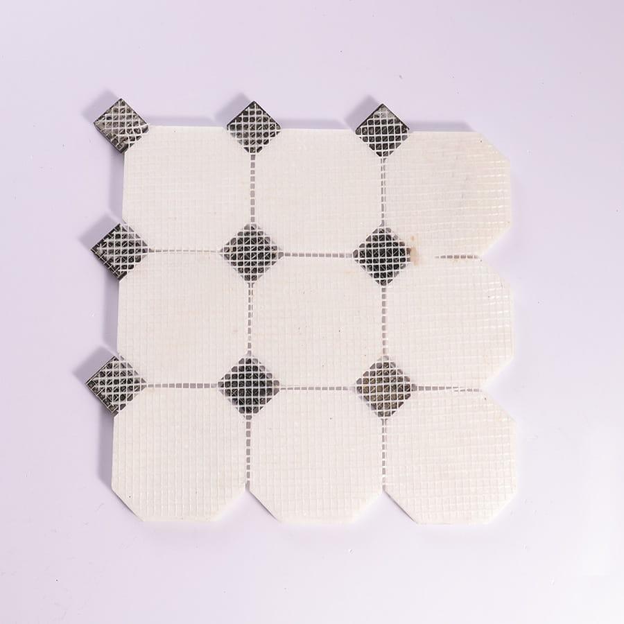 White Octagon Marble Mosaic With Black Square Wall And Floor Tile — mosaic vuông bằng đá marble đen & trắng