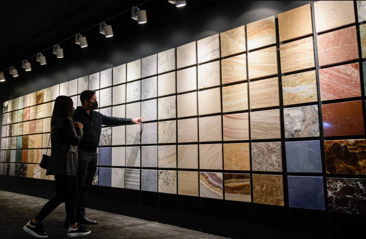 Showroom / tường mẫu đá — Đa chủng loại (marble, onyx...)