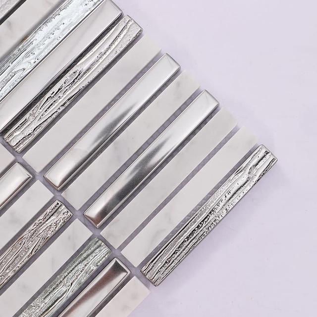 Silver Glass and White Marble Mosaic Strip Tile — mosaic thanh dài (linear) bằng đá marble trắng & bạc