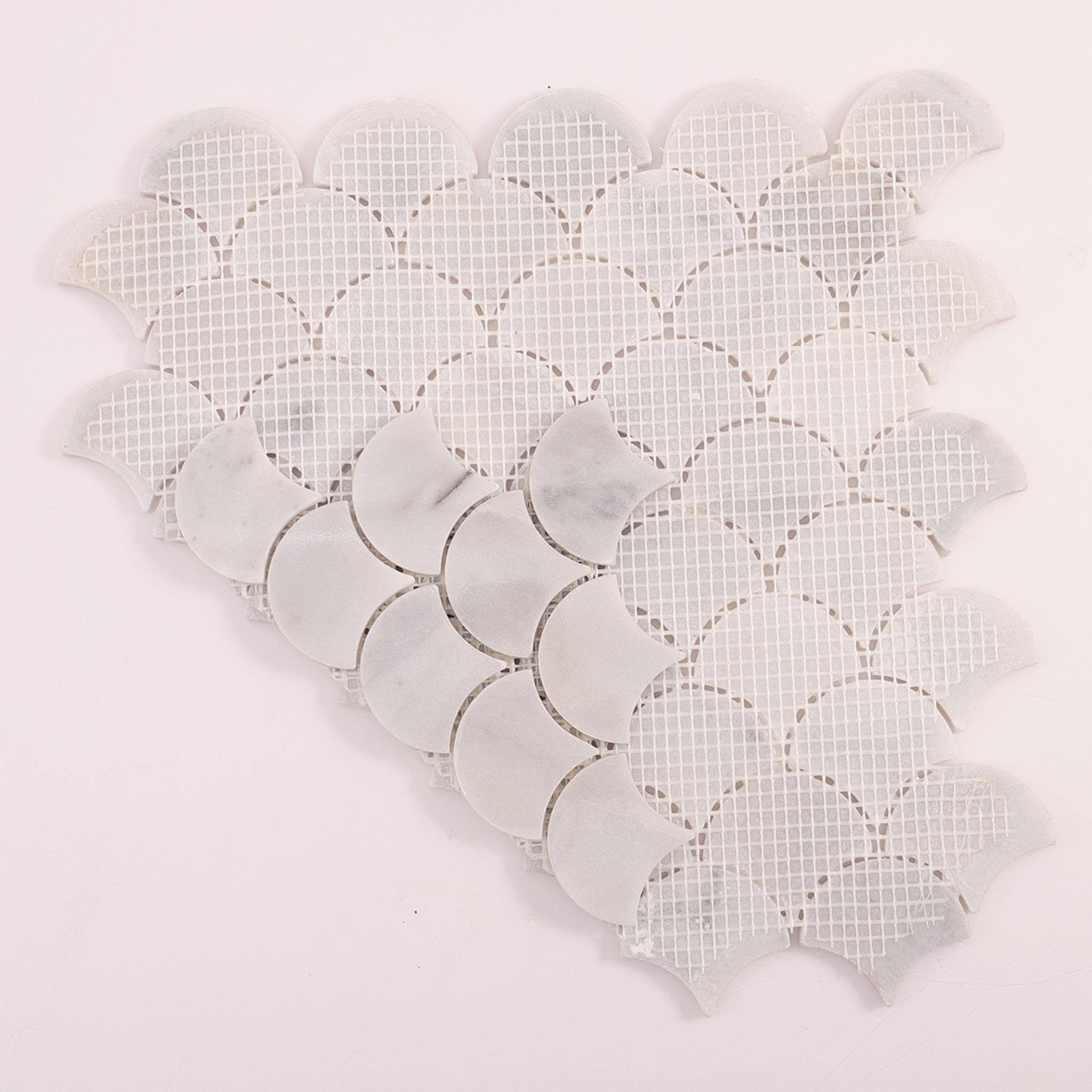 White Marble Polished Fish Scale Mosaic Tiles — mosaic vảy cá (fish scale) bằng đá marble trắng