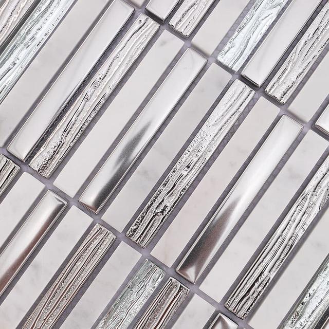 Silver Glass and White Marble Mosaic Strip Tile — mosaic thanh dài (linear) bằng đá marble trắng & bạc