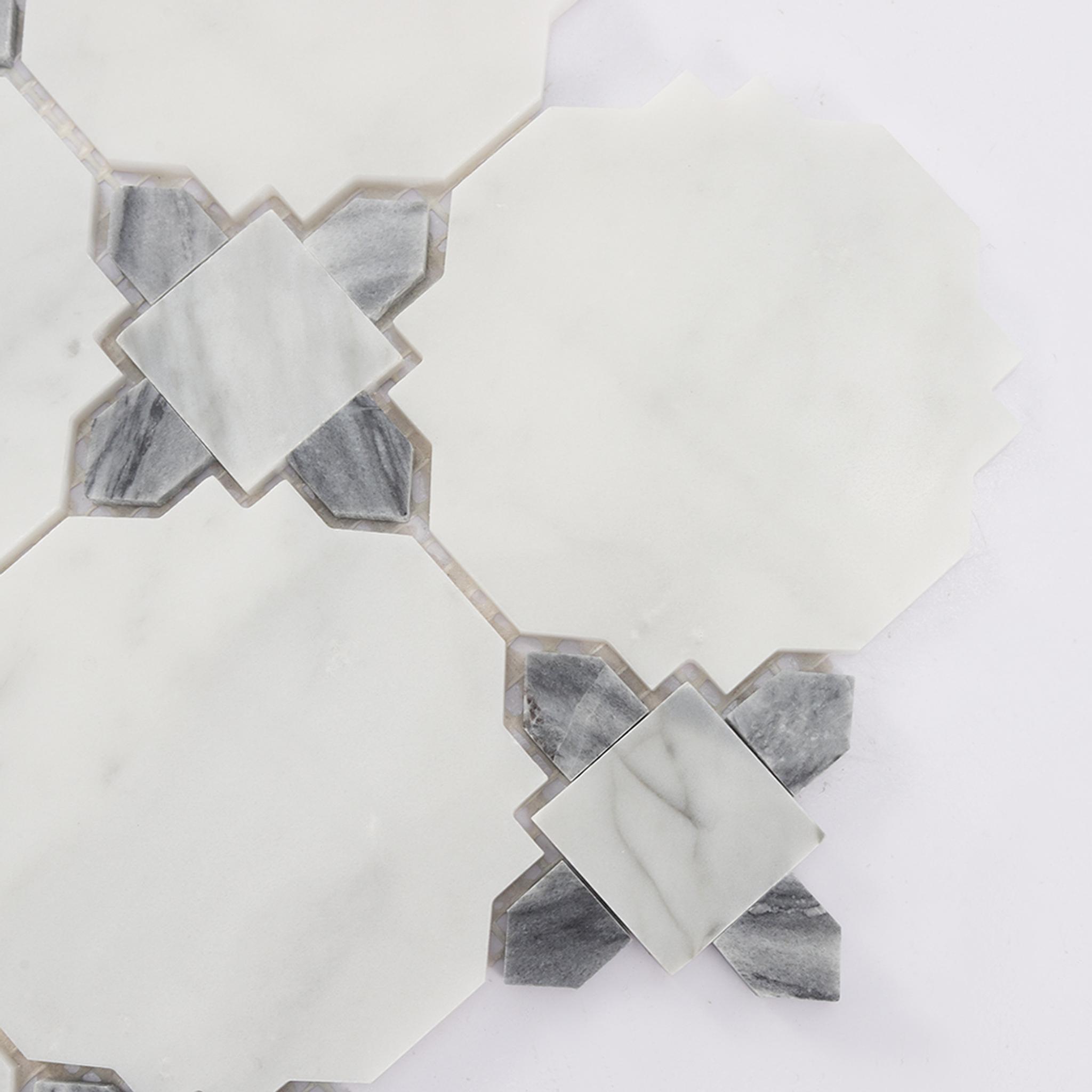 White and Gray Marble Mosaic Tile with Classic Geometric Pattern — mosaic ghép nghệ thuật bằng đá marble trắng & xám