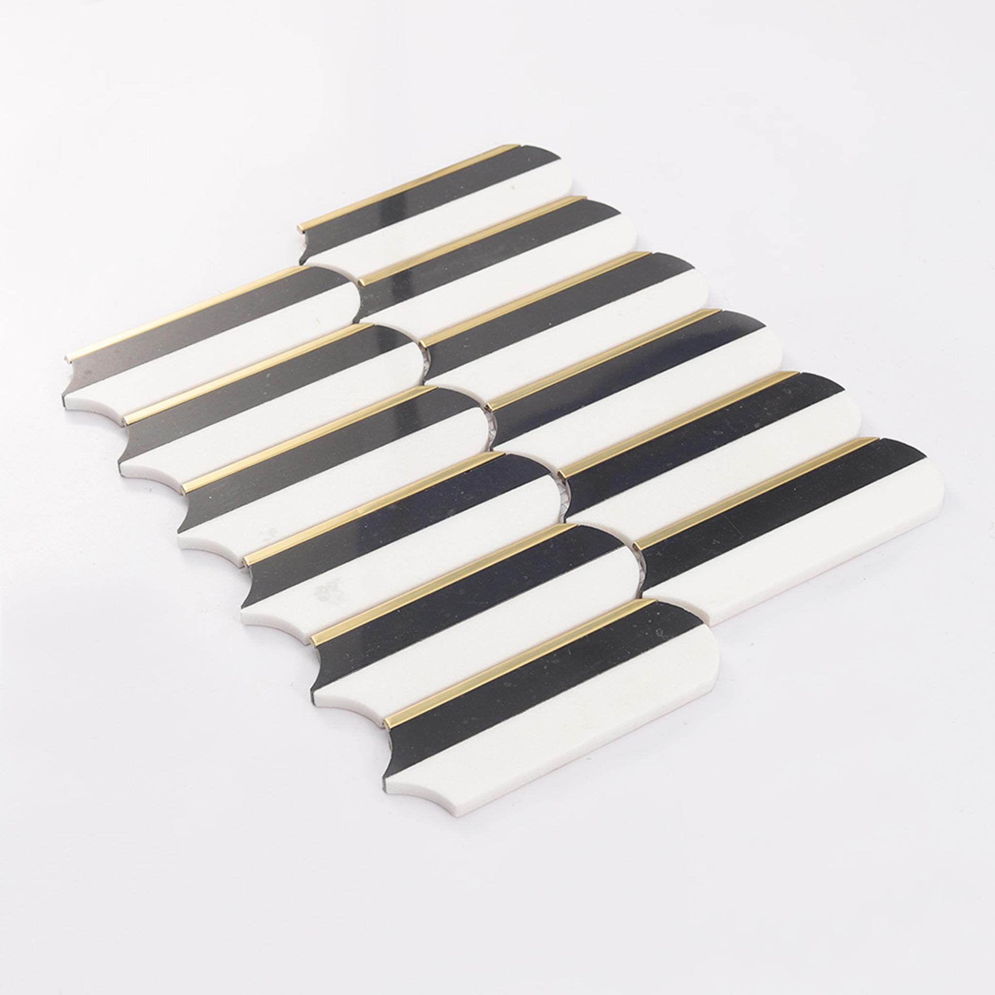 Black and White Arch Marble Mosaic Bathroom Wall Tile with Gold Line — mosaic ghép nghệ thuật bằng đá marble đen & trắng