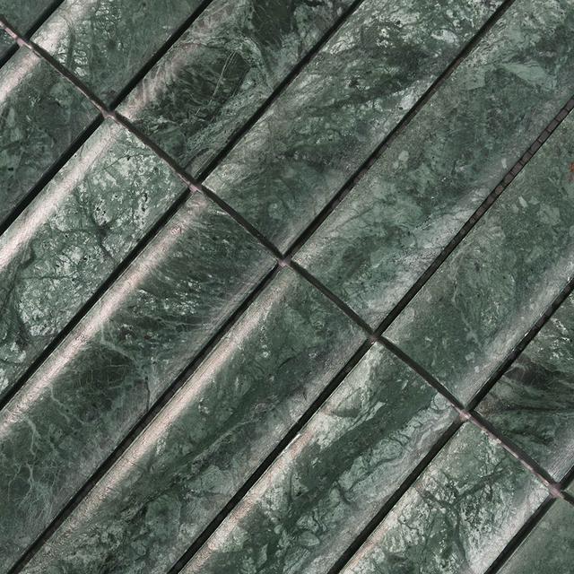 Marble Wide Curved Strip Tile Dark Green Mosaic — mosaic thanh dài (linear) bằng đá marble xanh lục
