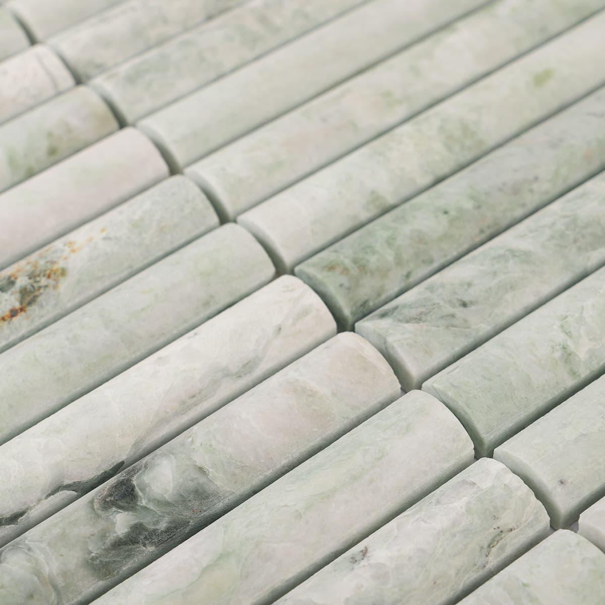 Light Green Fluted Marble Strip Mosaic Tile Backsplash Wall — mosaic rãnh sọc (fluted) bằng đá marble xanh lục