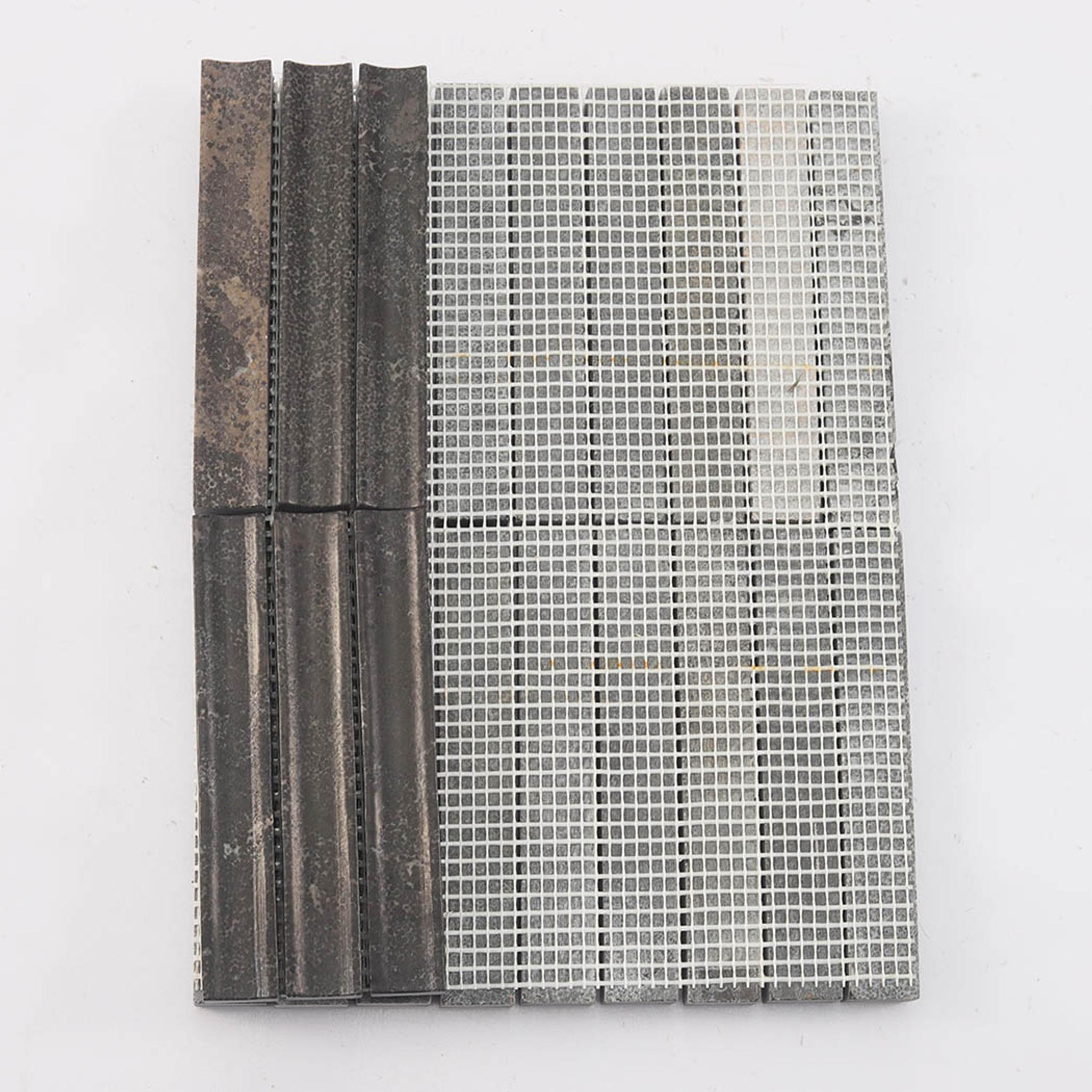 Dark Brown Fluted Marble Mosaic Tile — mosaic rãnh sọc (fluted) bằng đá marble nâu