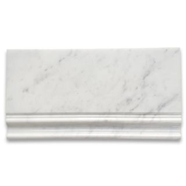 Phào chỉ đá Carrara Baseboard (phào chân tường) — bề mặt đánh bóng (polished), Rochelle Stone
