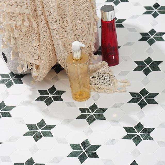 Hexagon White and Green Marble Mosaic Tiles — mosaic lục giác bằng đá marble trắng & xanh lục