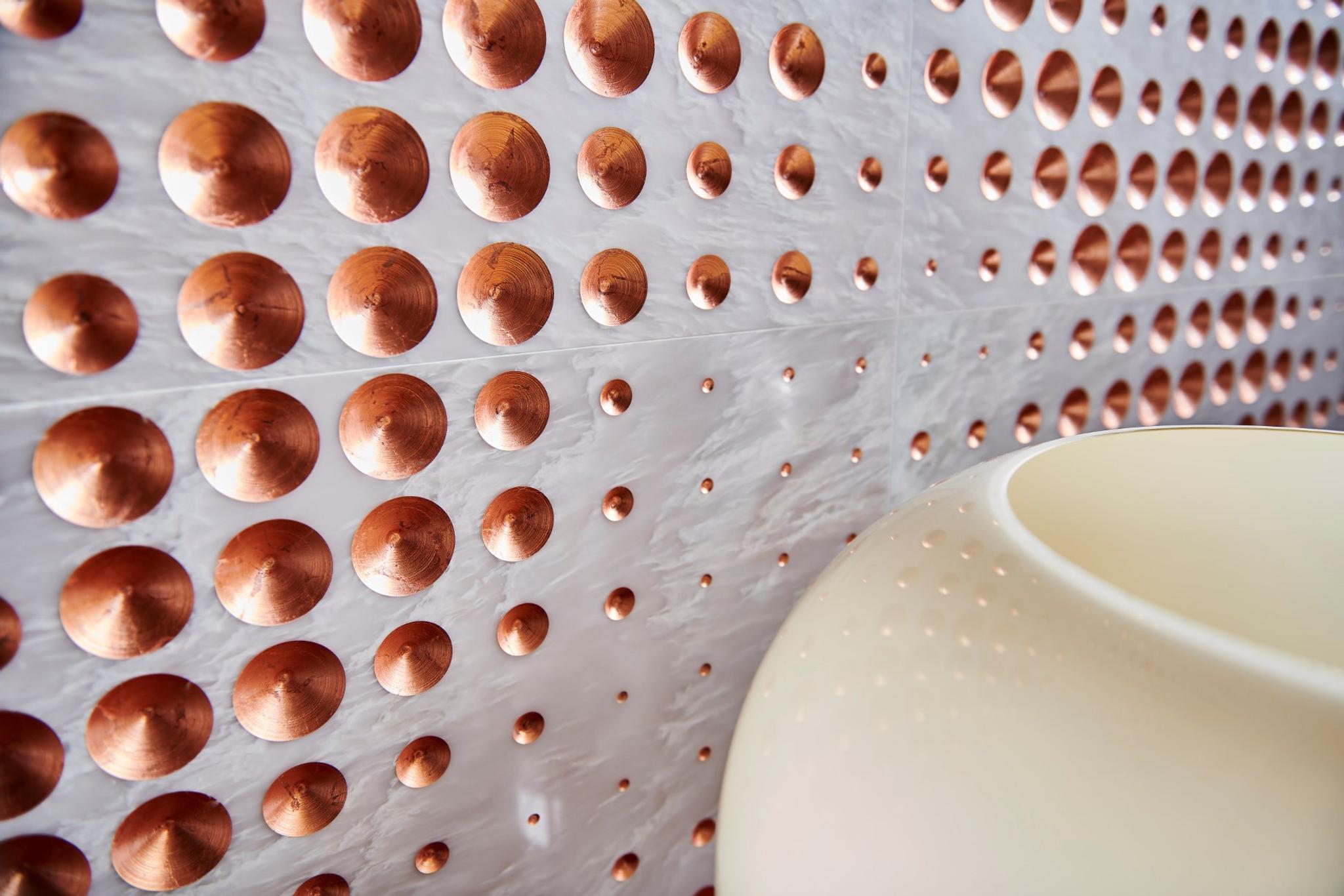 Vách đá 3D Luxury — bề mặt đá tự nhiên điêu khắc nổi khối, Lithos