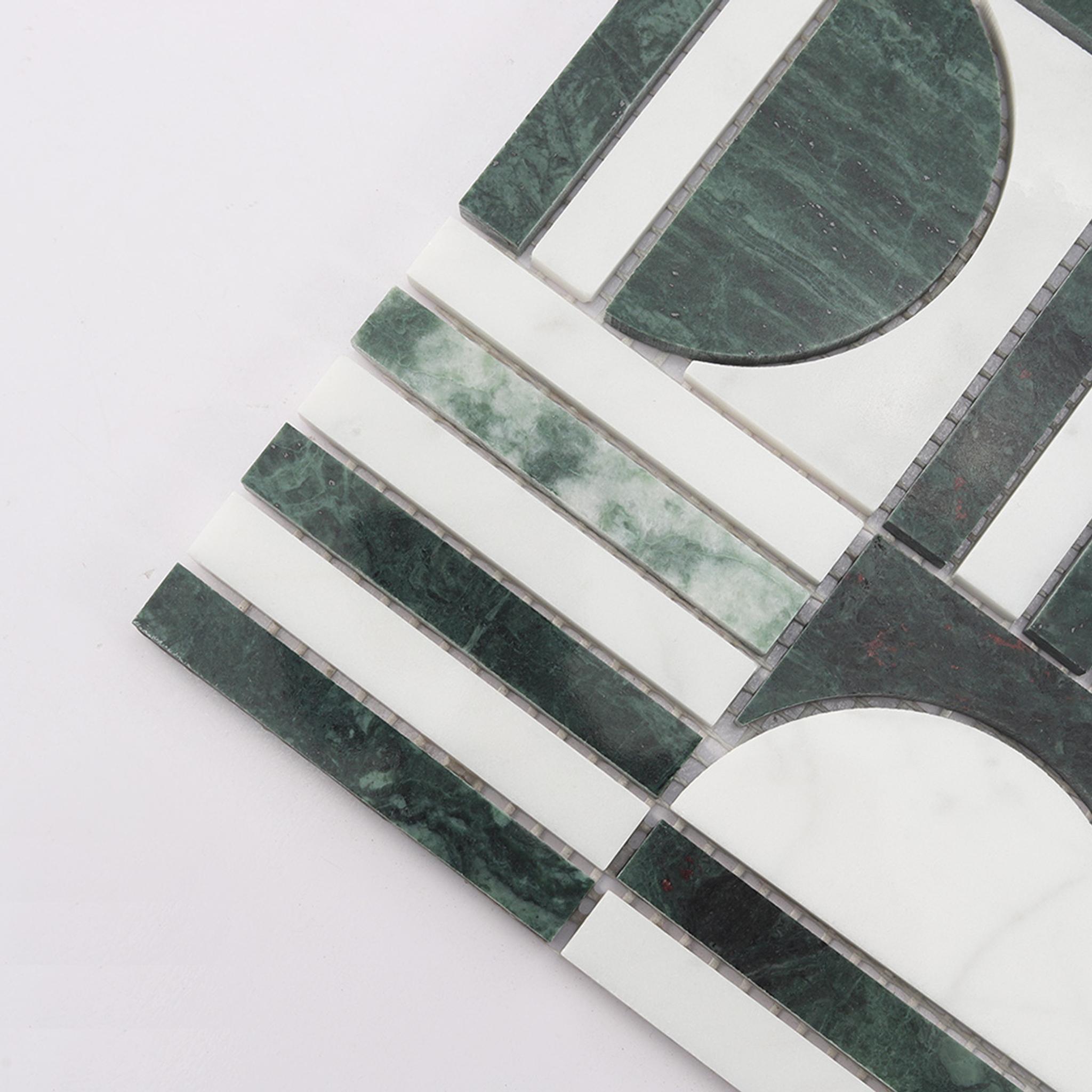 Geometric Green and White Marble Mosaic Backsplash and Bathroom Tile — mosaic ghép nghệ thuật bằng đá marble trắng & xanh lục