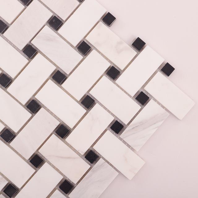 White & Black Basketweave Marble Mosaic Floor Tiles — mosaic đan rổ (basketweave) bằng đá marble đen & trắng