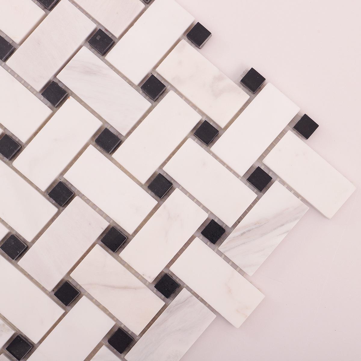 White & Black Basketweave Marble Mosaic Floor Tiles — mosaic đan rổ (basketweave) bằng đá marble đen & trắng
