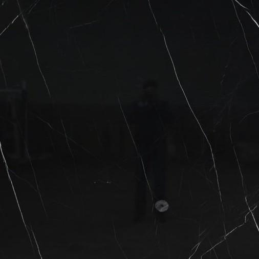 Đá Nero Marquina — marble đen vân trắng — vân đá cận cảnh