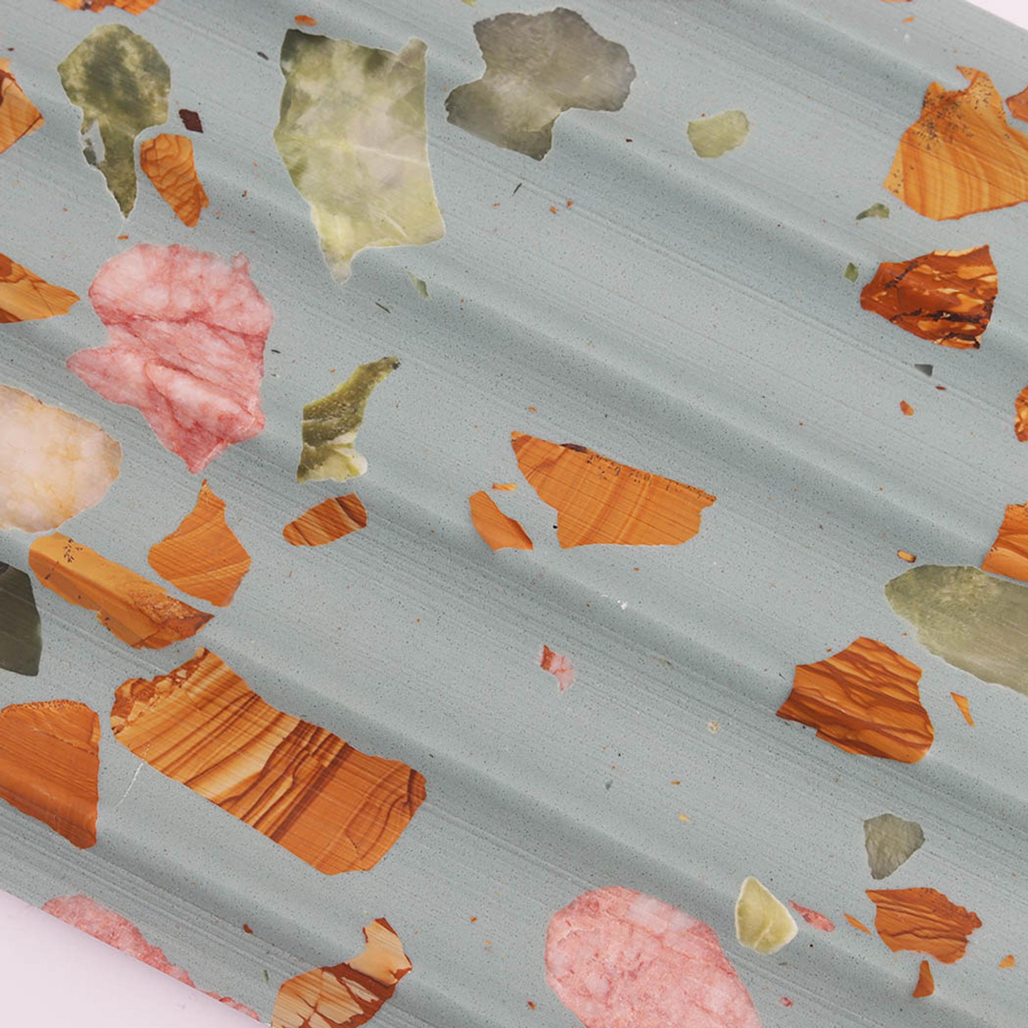 Aqua Terrazzo Fluted Tile 5.91 in. x 23.62 in. — mosaic rãnh sọc (fluted) bằng đá terrazzo tự nhiên