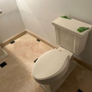 Phào chỉ đá Crema Marfil Baseboard (phào chân tường) — bề mặt đánh bóng (polished), Rochelle Couture
