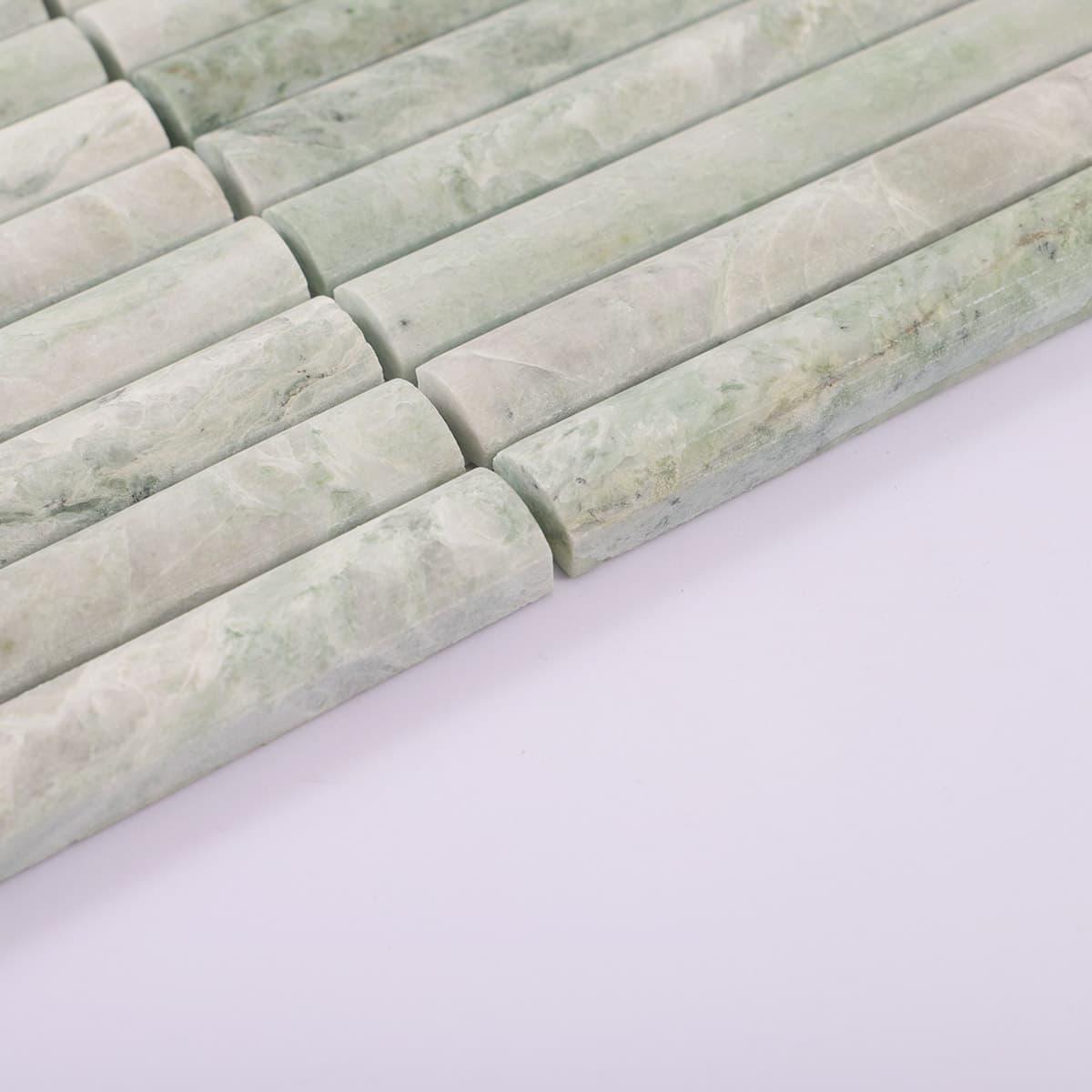 Light Green Fluted Marble Strip Mosaic Tile Backsplash Wall — mosaic rãnh sọc (fluted) bằng đá marble xanh lục