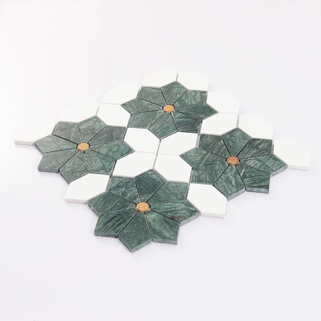 Green Flower Marble Mosaic Tile with White Octagon Pieces and Gold — mosaic hoa văn waterjet bằng đá marble trắng & xanh lục