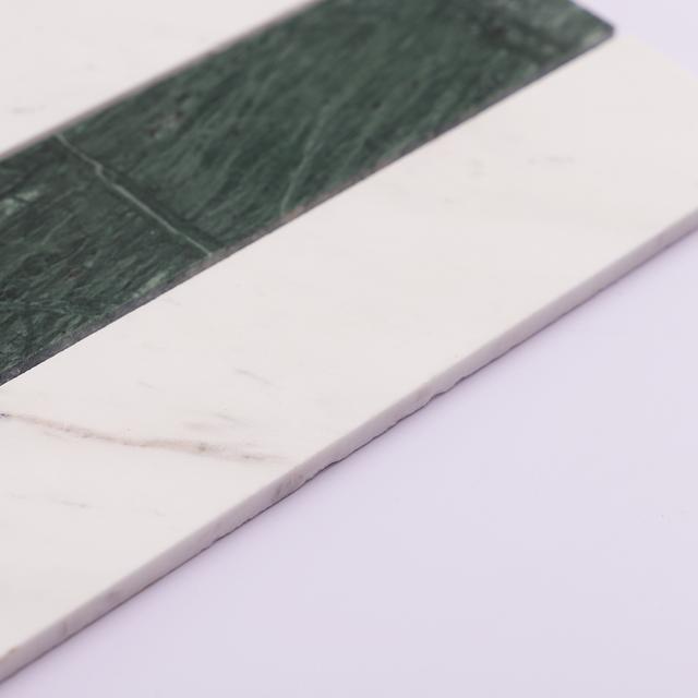 Green and White Vertical Subway Marble Mosaic — mosaic subway (gạch thẻ) bằng đá marble xanh & trắng