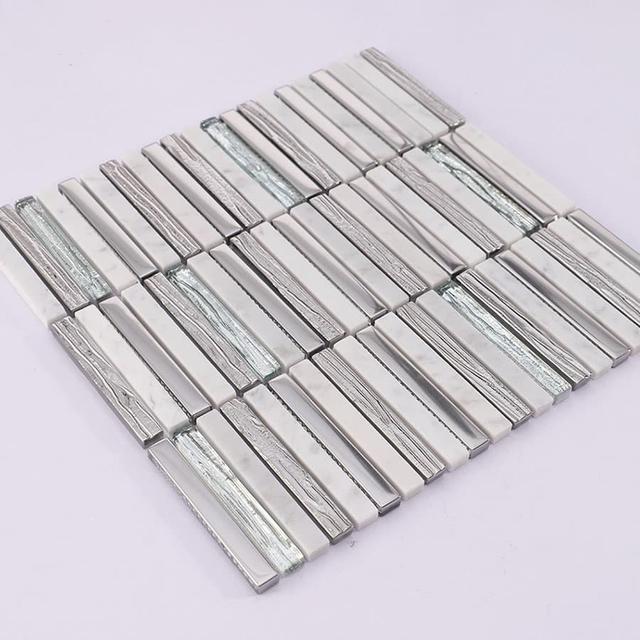 Silver Glass and White Marble Mosaic Strip Tile — mosaic thanh dài (linear) bằng đá marble trắng & bạc