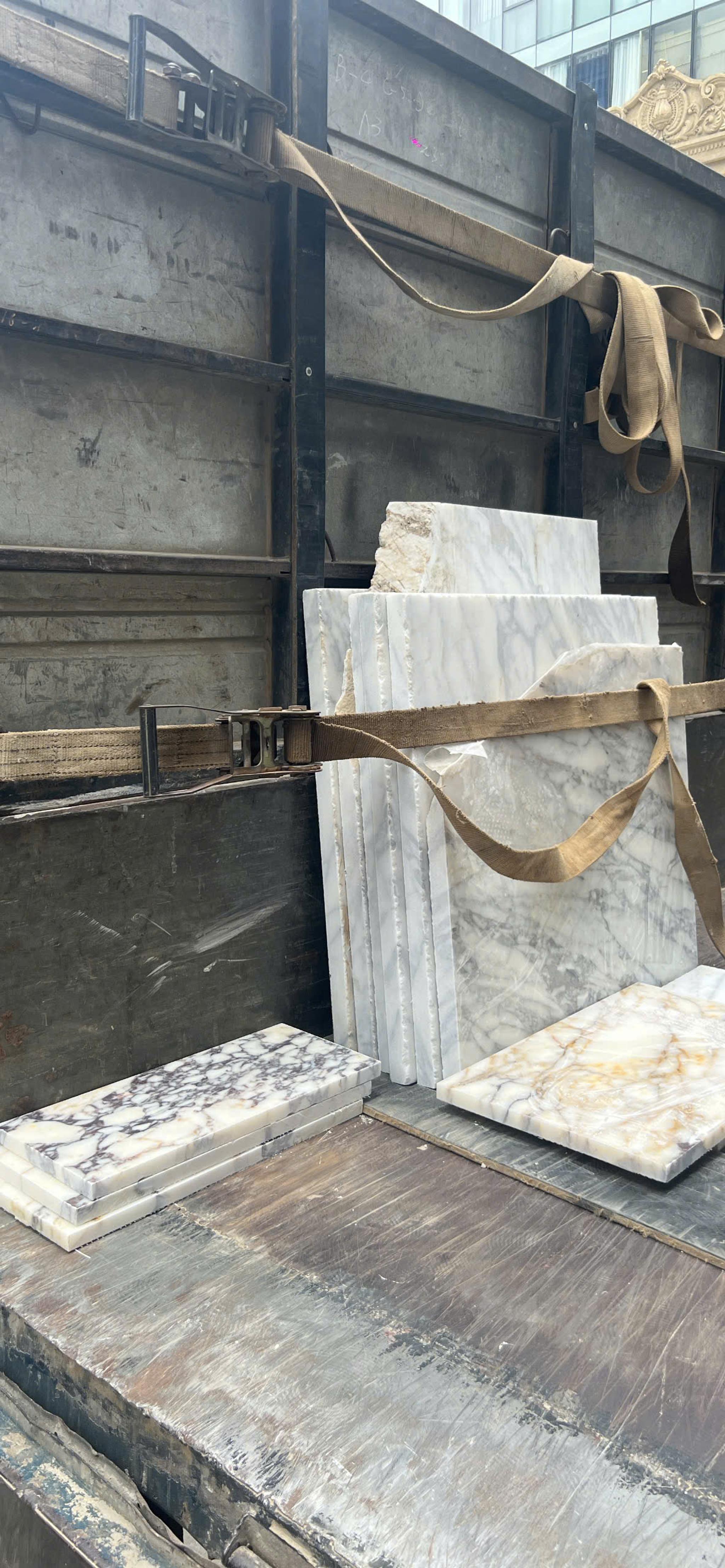 Đá tấm / vận chuyển — Marble trắng (Carrara/Calacatta Viola)