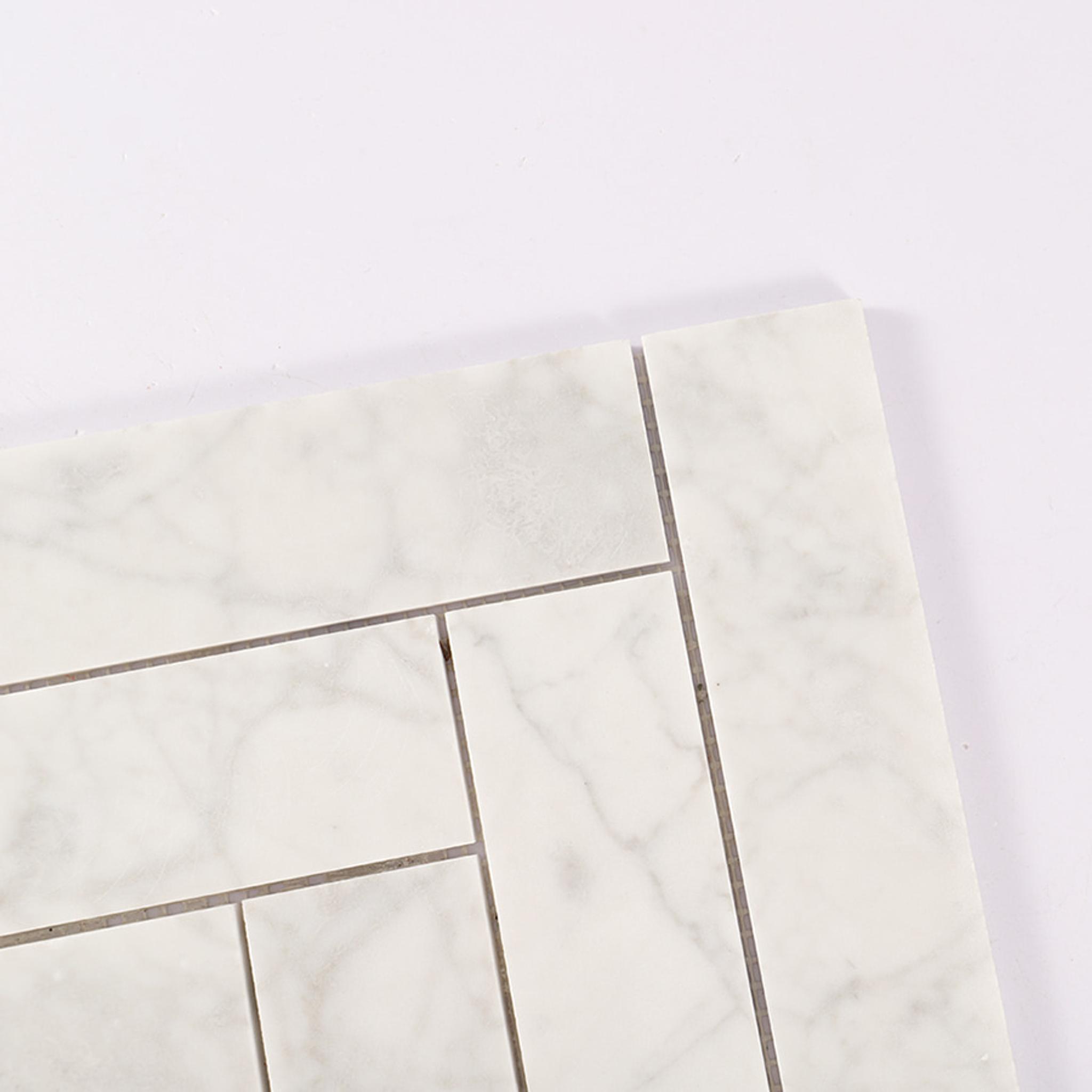 Carrara White Large Herringbone Marble Mosaic — mosaic xương cá bằng đá marble trắng Carrara