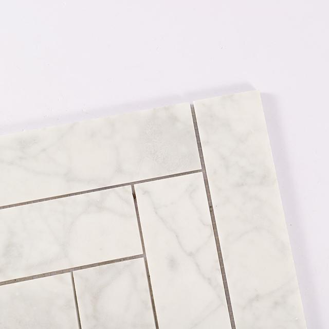 Carrara White Large Herringbone Marble Mosaic — mosaic xương cá bằng đá marble trắng Carrara