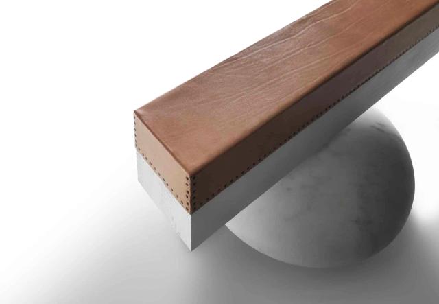 Ghế băng đá thuôn dài III — nội thất đá Rochelle Stone