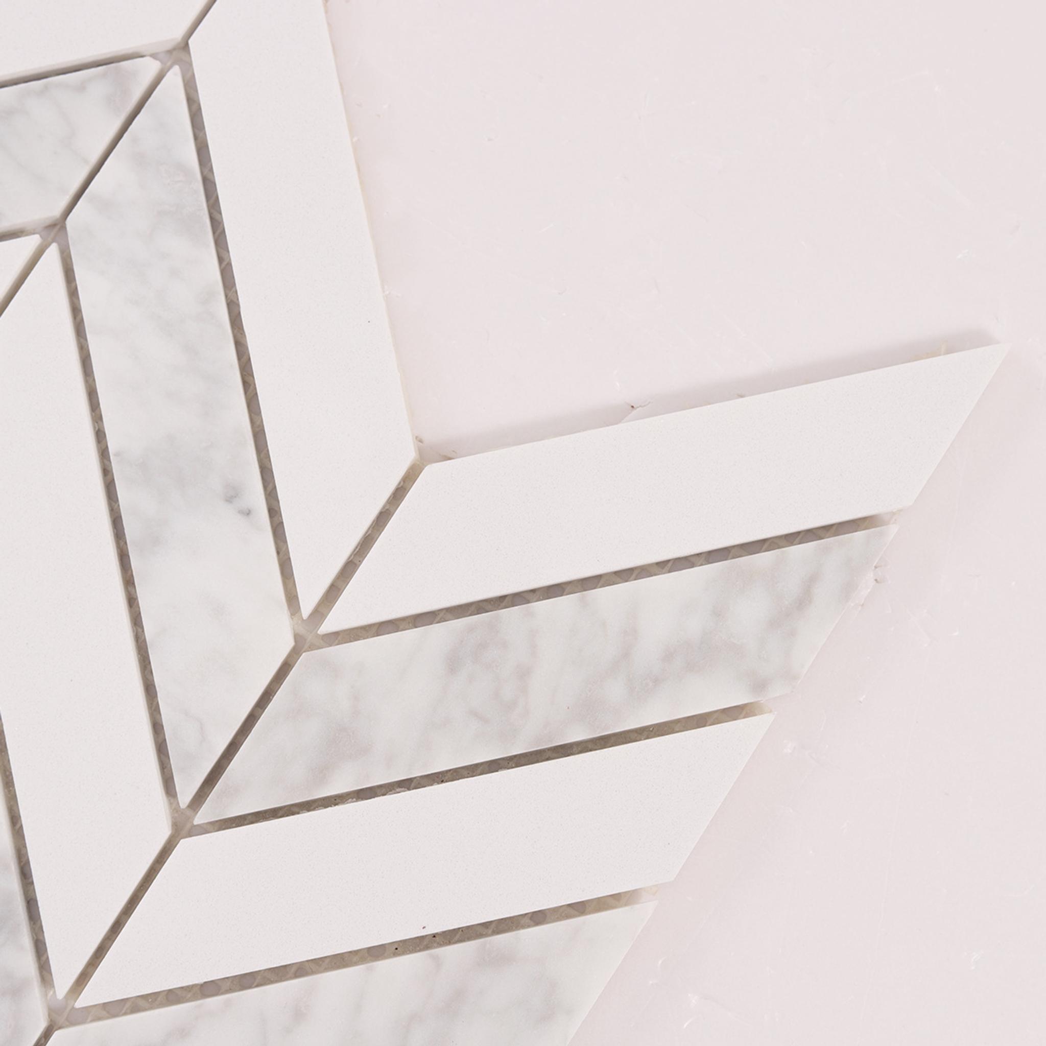 Herringbone Carrara White Marble Mosaic Tiles — mosaic xương cá bằng đá marble trắng & trắng Carrara