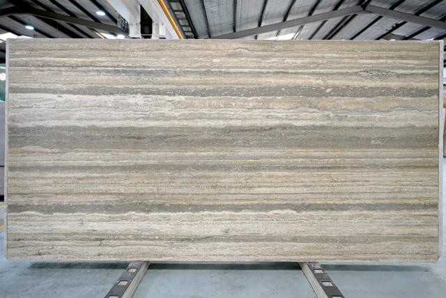 Slab đá Travertino Silver