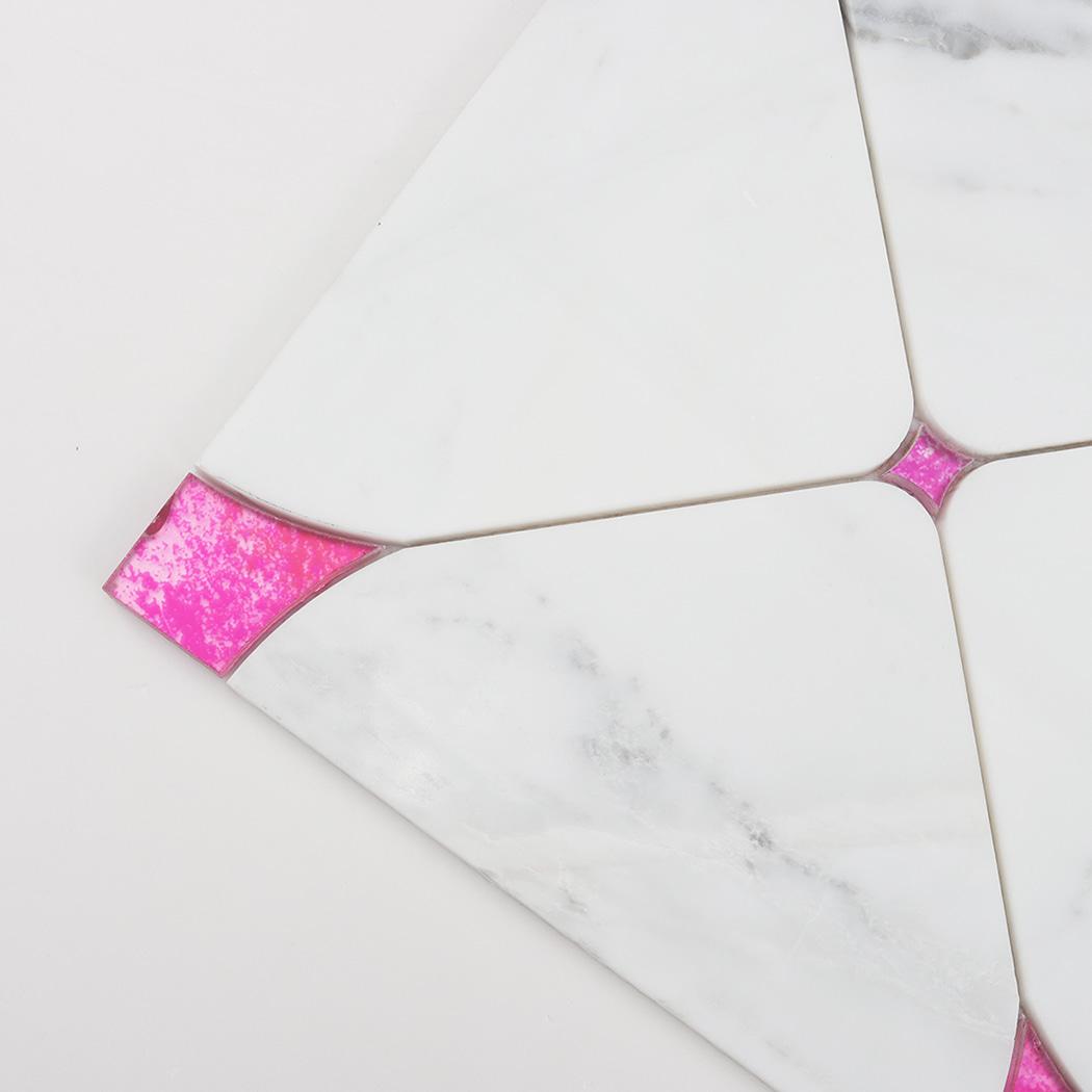 White Square Marble Waterjet Mosaic Tile with Pink Glass — mosaic hoa văn waterjet bằng đá marble trắng & hồng