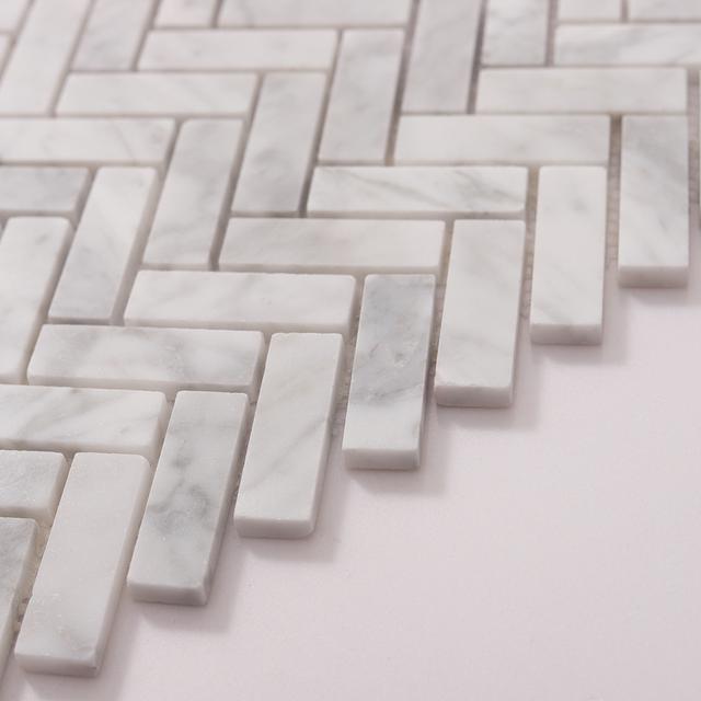 Carrara White Herringbone Polished Marble Mosaic — mosaic xương cá bằng đá marble trắng Carrara