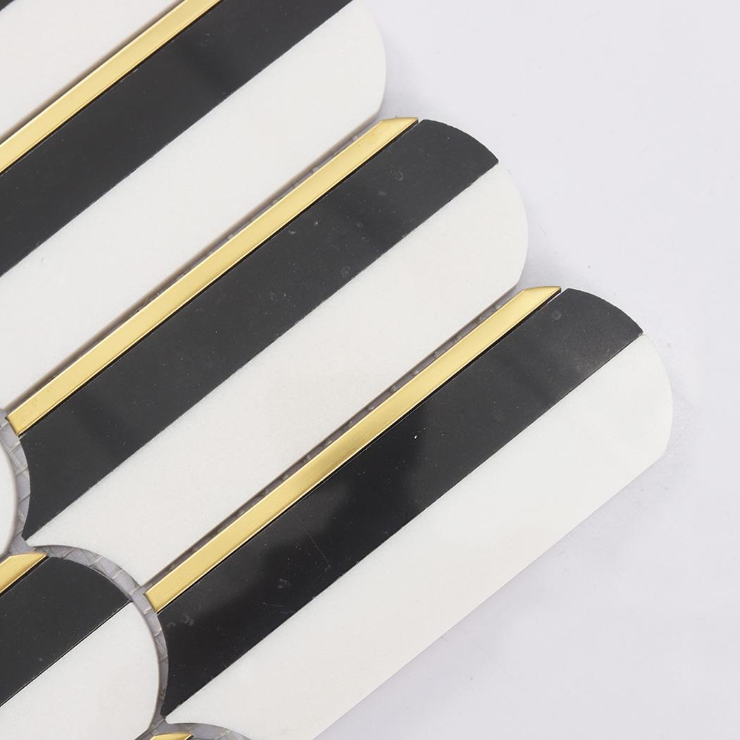 Black and White Arch Marble Mosaic Bathroom Wall Tile with Gold Line — mosaic ghép nghệ thuật bằng đá marble đen & trắng