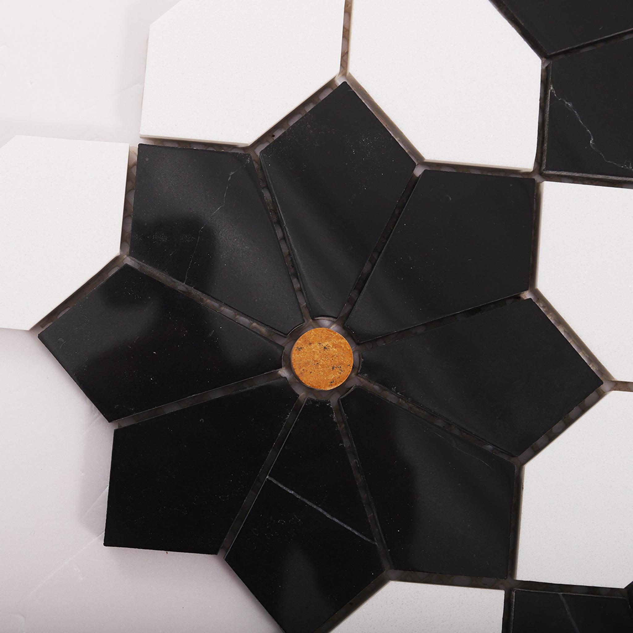 White and Black Geometric Floral Marble Mosaic Tiles — mosaic hoa văn waterjet bằng đá marble đen & trắng