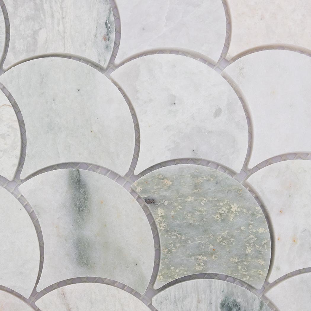 Green Fish Scale Marble Mosaic Shower Wall Tile — mosaic vảy cá (fish scale) bằng đá marble xanh lục