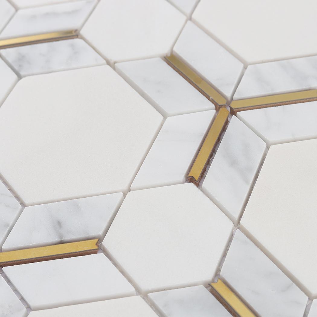 White Hexagon Marble Mosaic Tile with Gold Metal Line Inserts — mosaic lục giác bằng đá marble trắng & vàng