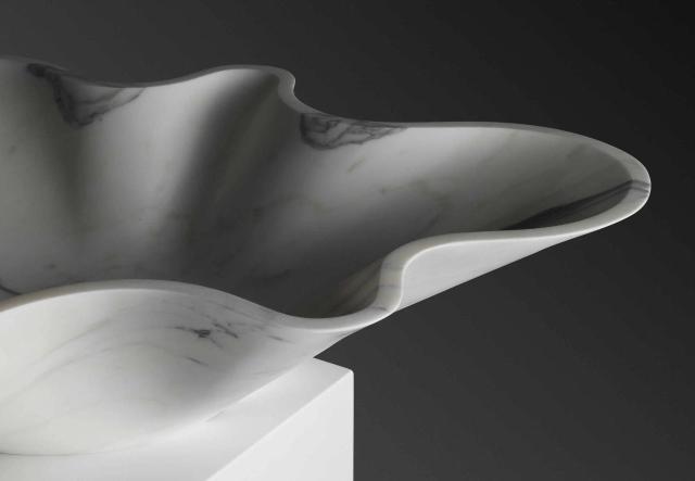 Lavabo đá dạng khối — nội thất đá Rochelle Stone