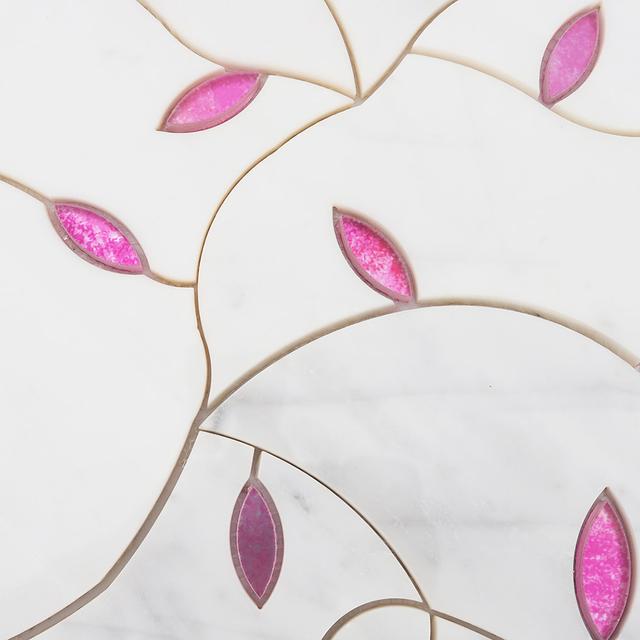White Marble and Glass Waterjet Mosaic Tile  Curved Pattern Pink Glass — mosaic hoa văn waterjet bằng đá marble trắng & hồng