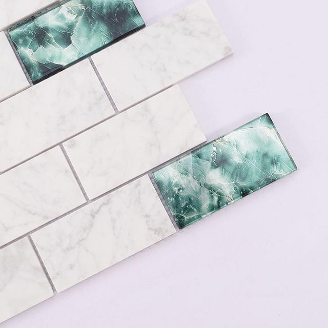 White Marble and Green Glass Mosaic Brick Subway Tile — mosaic subway (gạch thẻ) bằng đá marble trắng & xanh lục