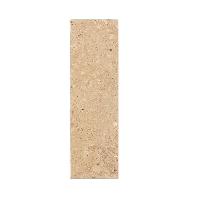 Beige Limestone Subway Tile — mosaic subway (gạch thẻ) bằng đá vôi (limestone) beige ấm