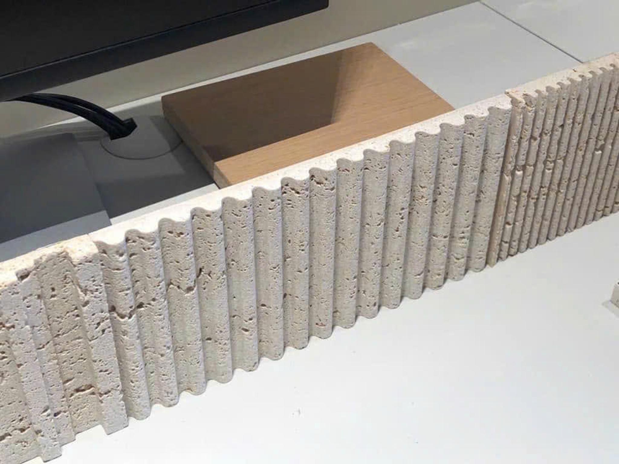 Mẫu phào/nẹp tạo sọc — Travertine kem