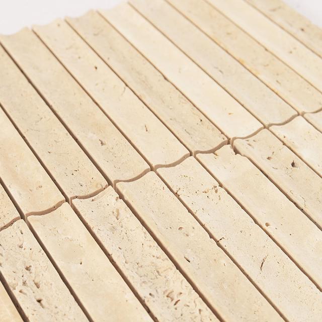 Beige Travertine Stacked Mosaic Curved Fluted Backsplash Tile — mosaic rãnh sọc (fluted) bằng đá travertine beige