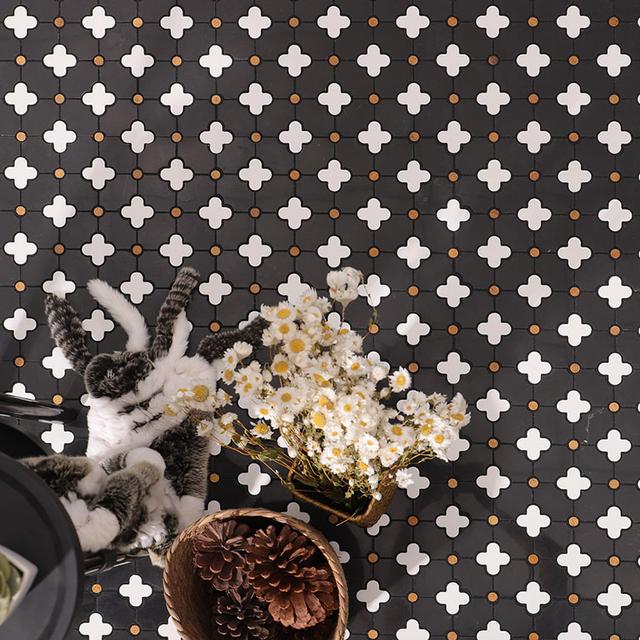 Black and White Floral Marble Mosaic Tiles — mosaic hoa văn waterjet bằng đá marble đen & trắng